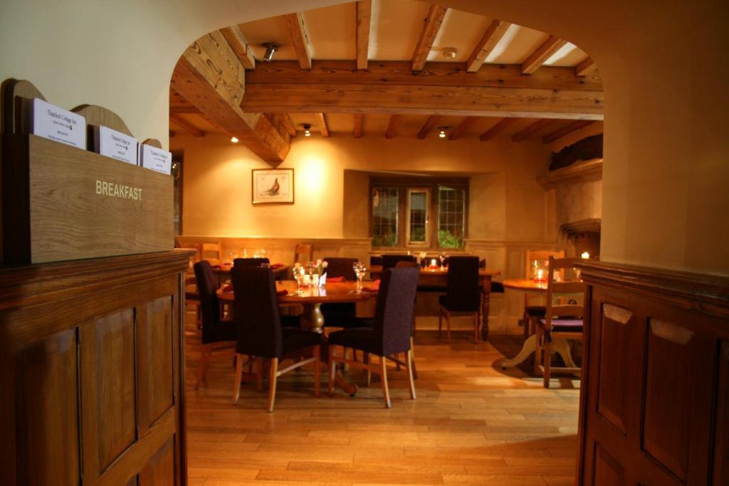Thatched Cottage シェプトン・マレット エクステリア 写真