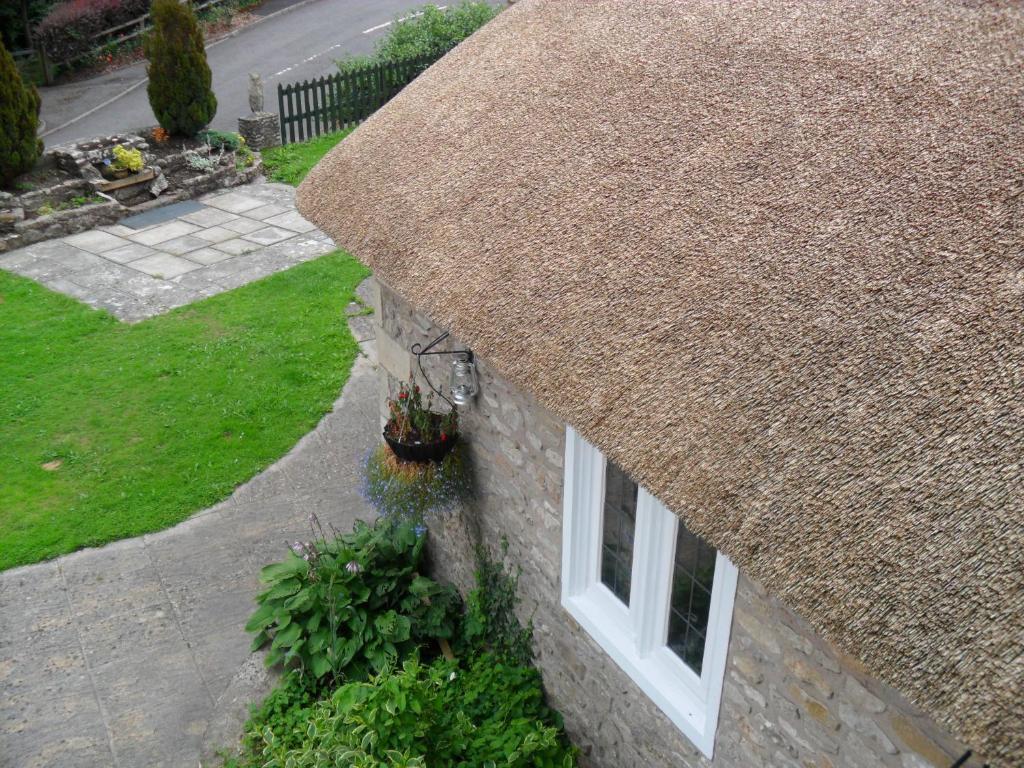 Thatched Cottage シェプトン・マレット エクステリア 写真